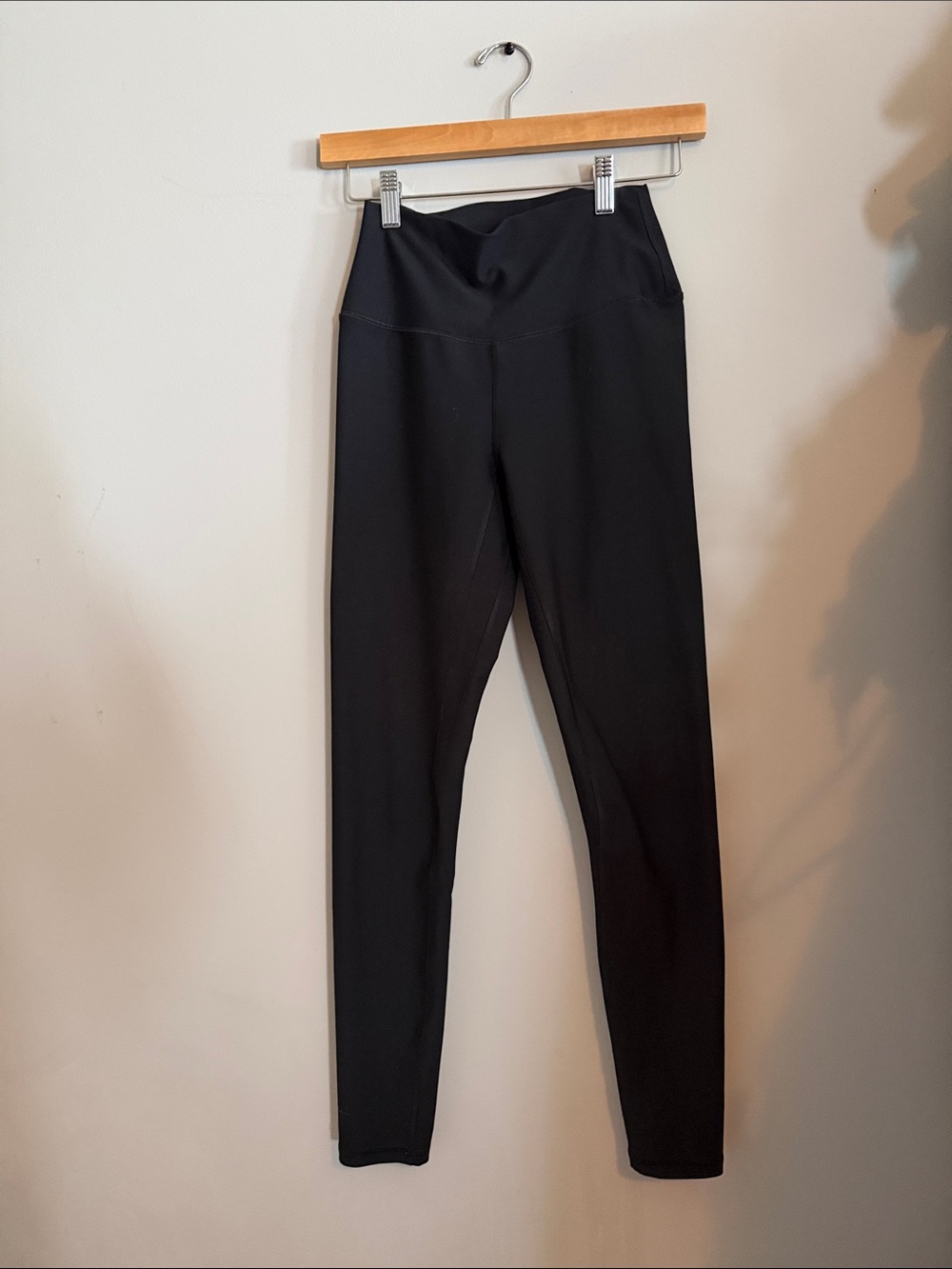 Women's High-Waist Black Leggings